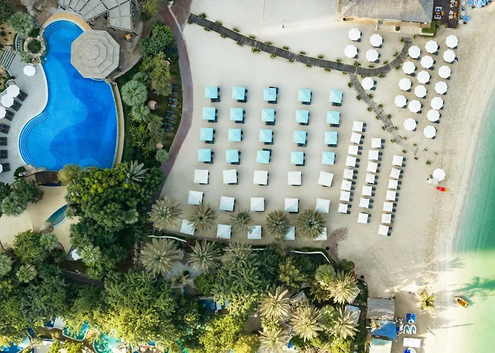 Le Meridien Mina Seyahi Beach Resort & Waterpark